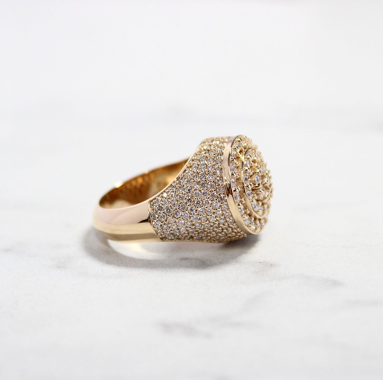 14kt Gold Cake Ring VS Diamond